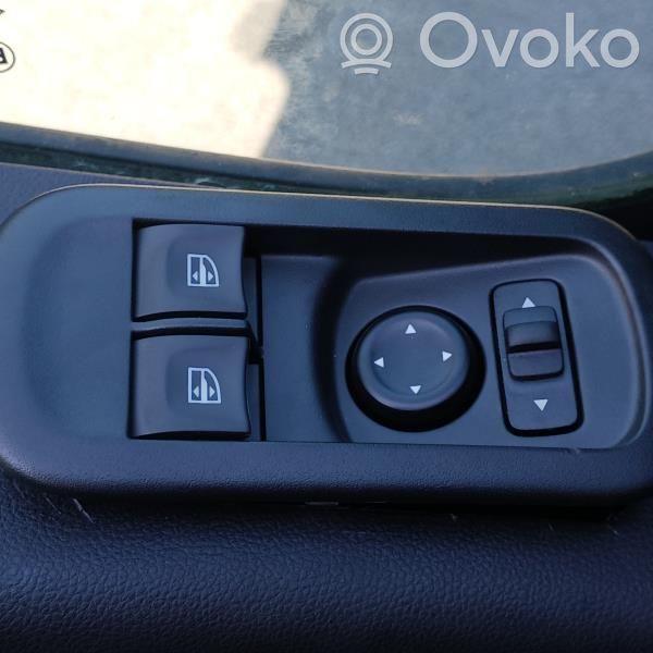 Interruptor del elevalunas eléctrico   0KMS,NOVO