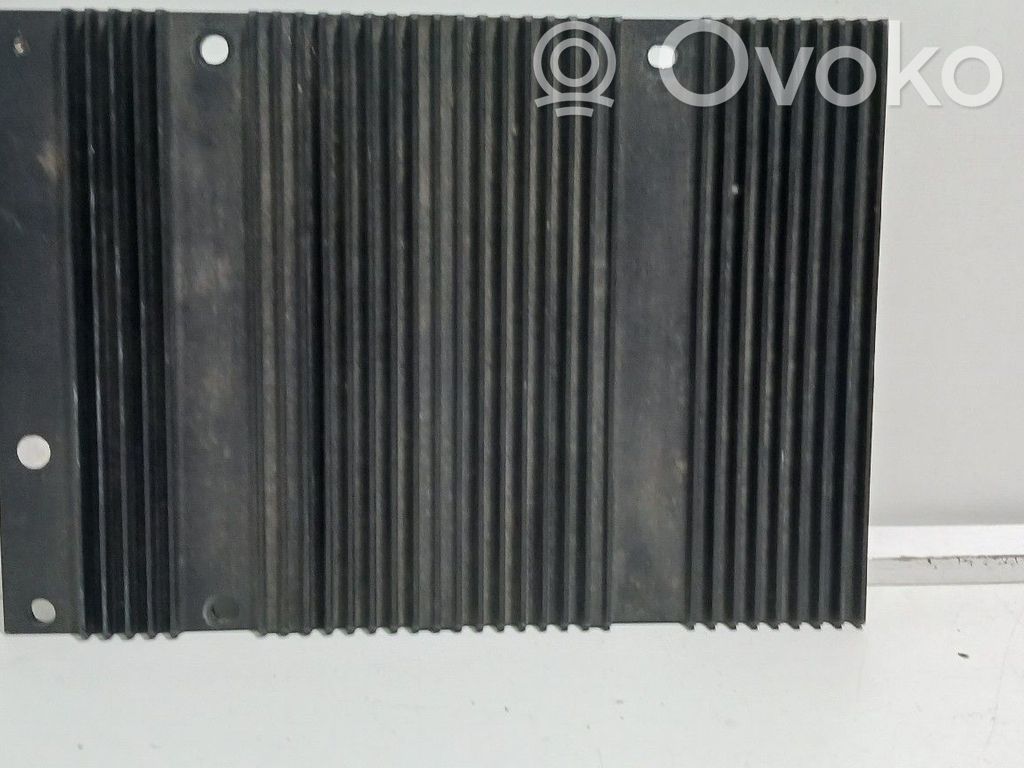 Garso stiprintuvas   30732823,3067267B01