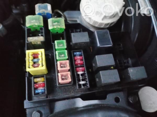 Mitsubishi Carisma Centralina SAM 
