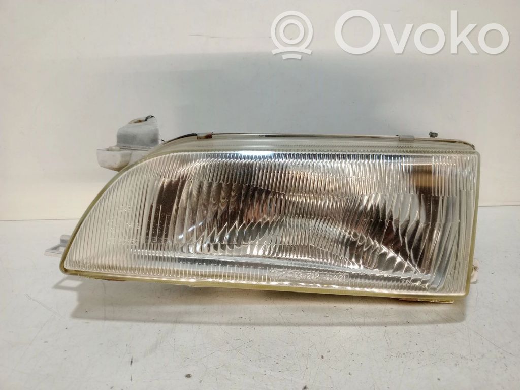 Toyota Corolla E110 Headlight/headlamp 