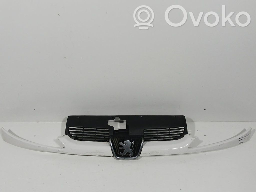 Peugeot 206 Etusäleikkö 
