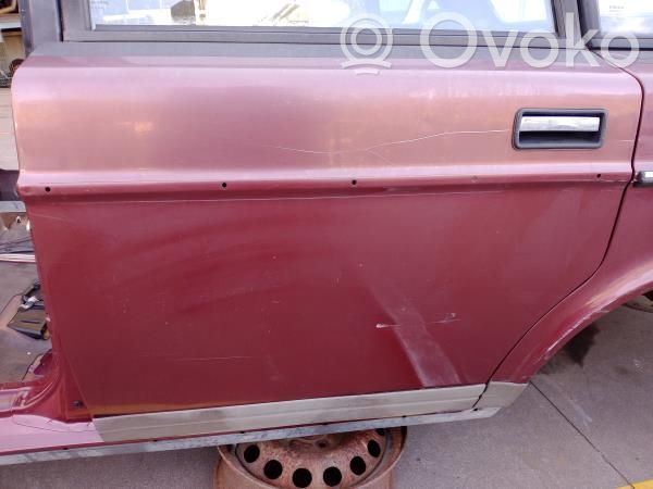 Volvo 240 Puerta trasera 