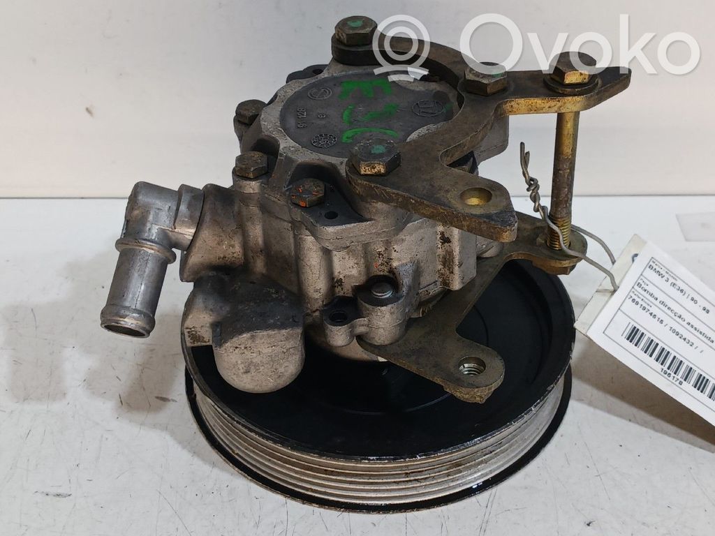 BMW 3 E36 Servopumpe 