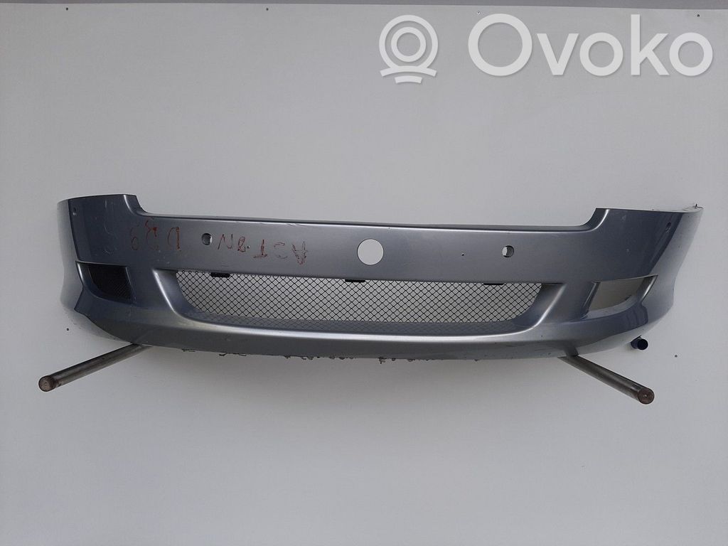 Aston Martin DB9 Parachoques delantero 
