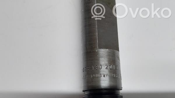 Inyector de combustible   028130201T