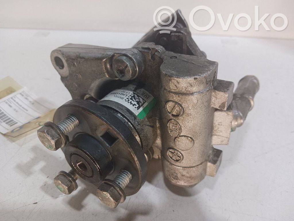 Vairo stiprintuvo siurblys   LH2113605