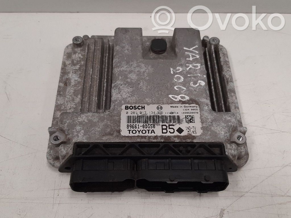 Toyota Yaris Engine control unit/module 