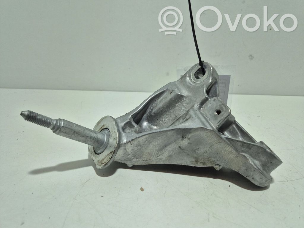 Gearbox mount   112332399R