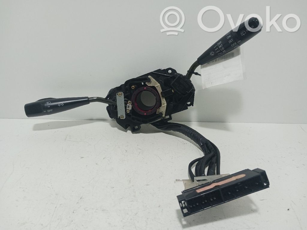 Toyota Corolla E110 Interruptor/palanca de limpiador de luz de giro 