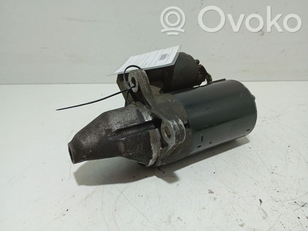 Starter motor   0001106016