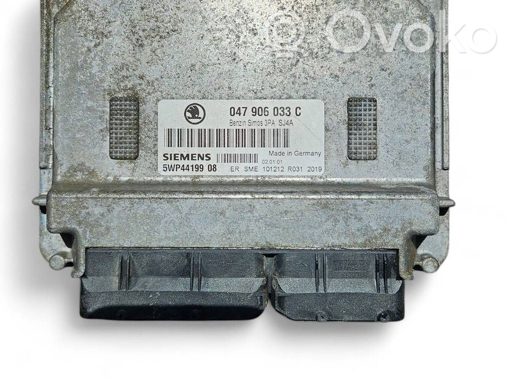 Engine control unit/module   047906033C,5WP44199