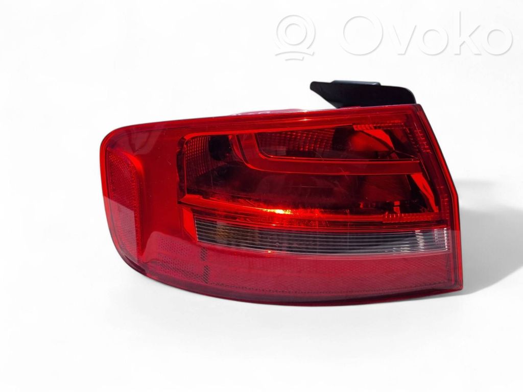 Audi A4 S4 B8 8K Lampă spate în caroserie 