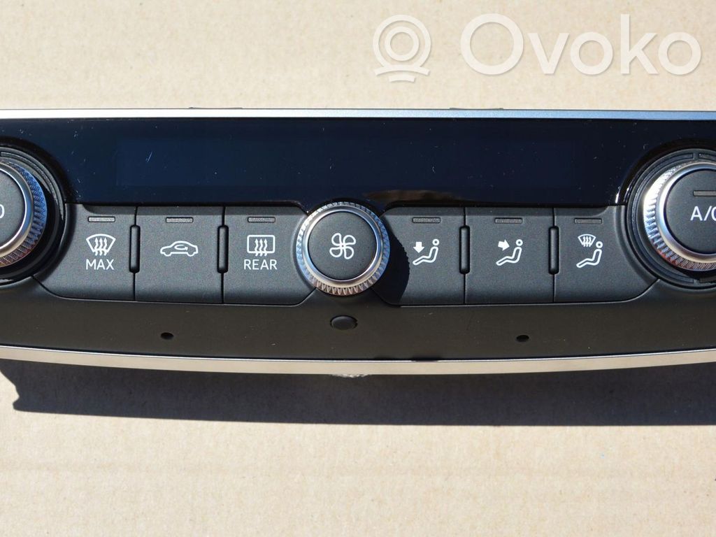 Audi A3 S3 8L Climate control unit 