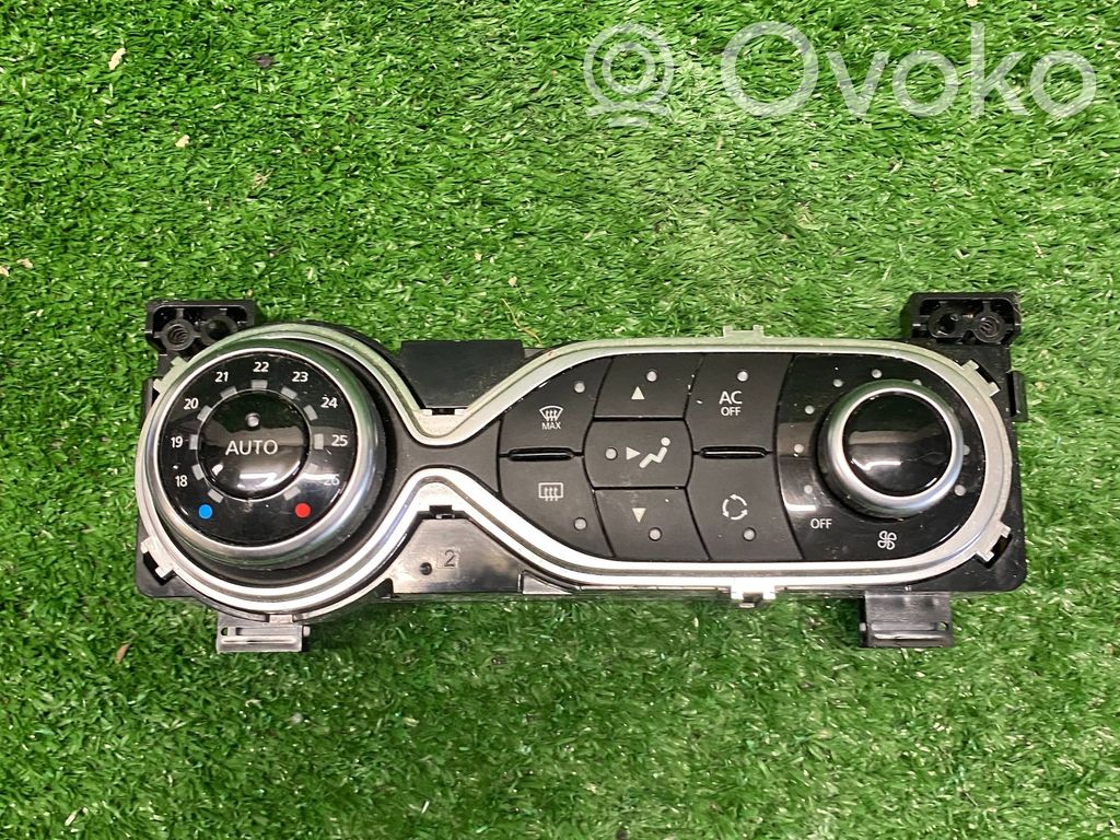 Renault Twingo III Climate control unit 