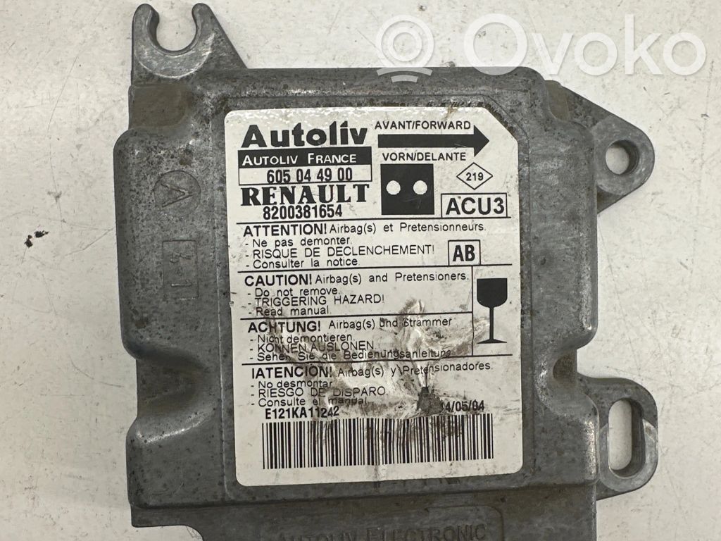 Renault Kangoo I Airbag control unit/module 