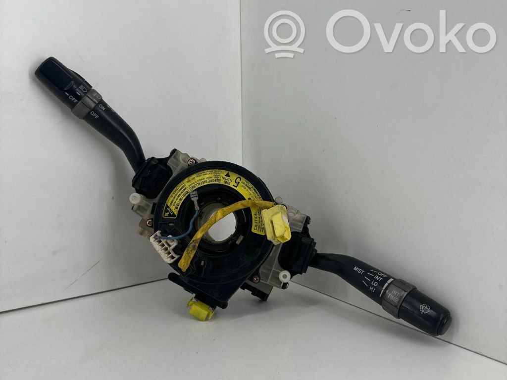 Lexus IS 200-300 Wiper turn signal indicator stalk/switch 