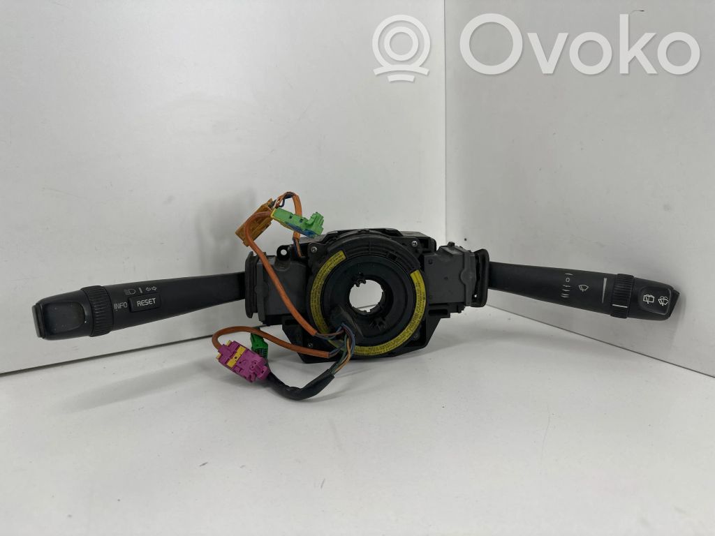 Volvo V70 Wiper turn signal indicator stalk/switch 