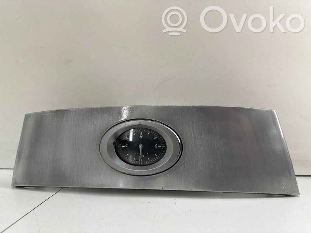 Infiniti FX Kello 