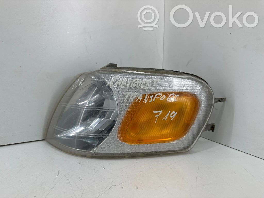 Chevrolet Trans Sport Front indicator light 