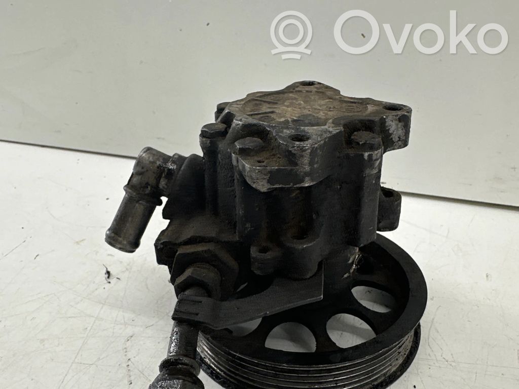Saab 9-5 Vairo stiprintuvo siurblys 