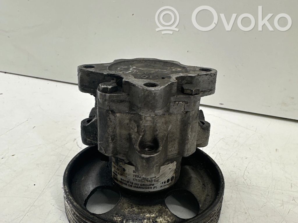 Peugeot 807 Power steering pump 