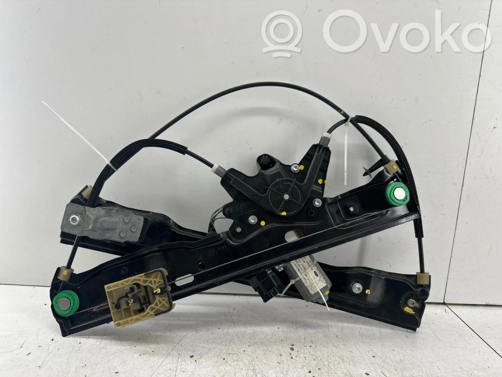Ford Focus Front door window regulator with motor 