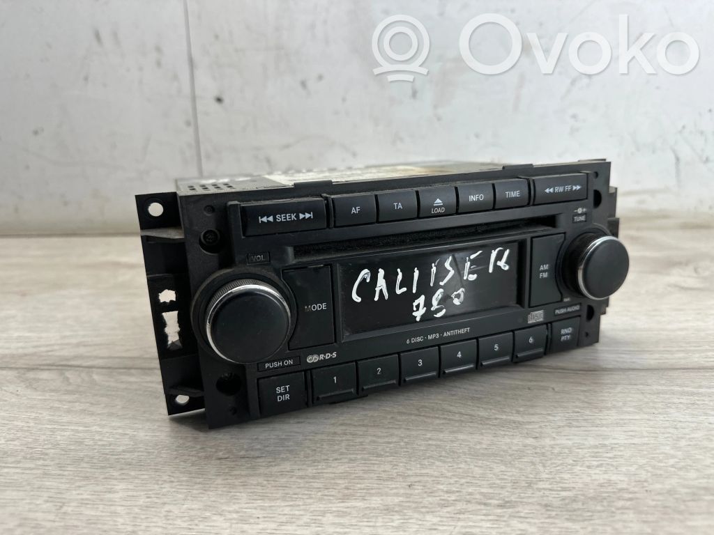 Dodge Caliber Unitate principală radio/CD/DVD/GPS 