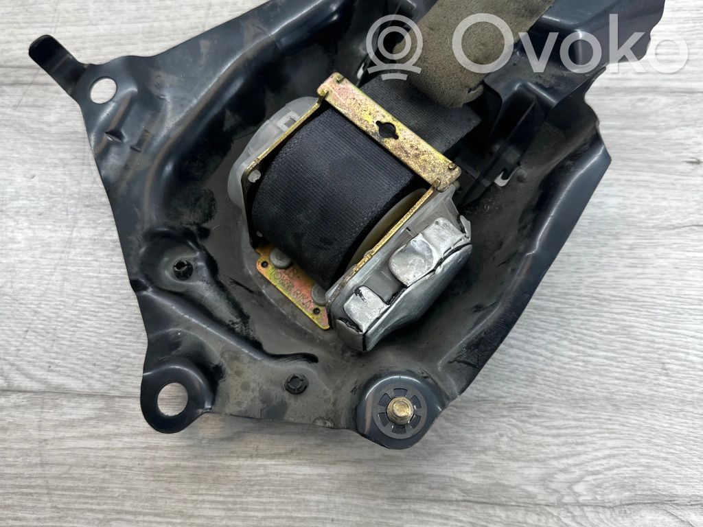 Toyota RAV 4 (XA20) Cinturón trasero 