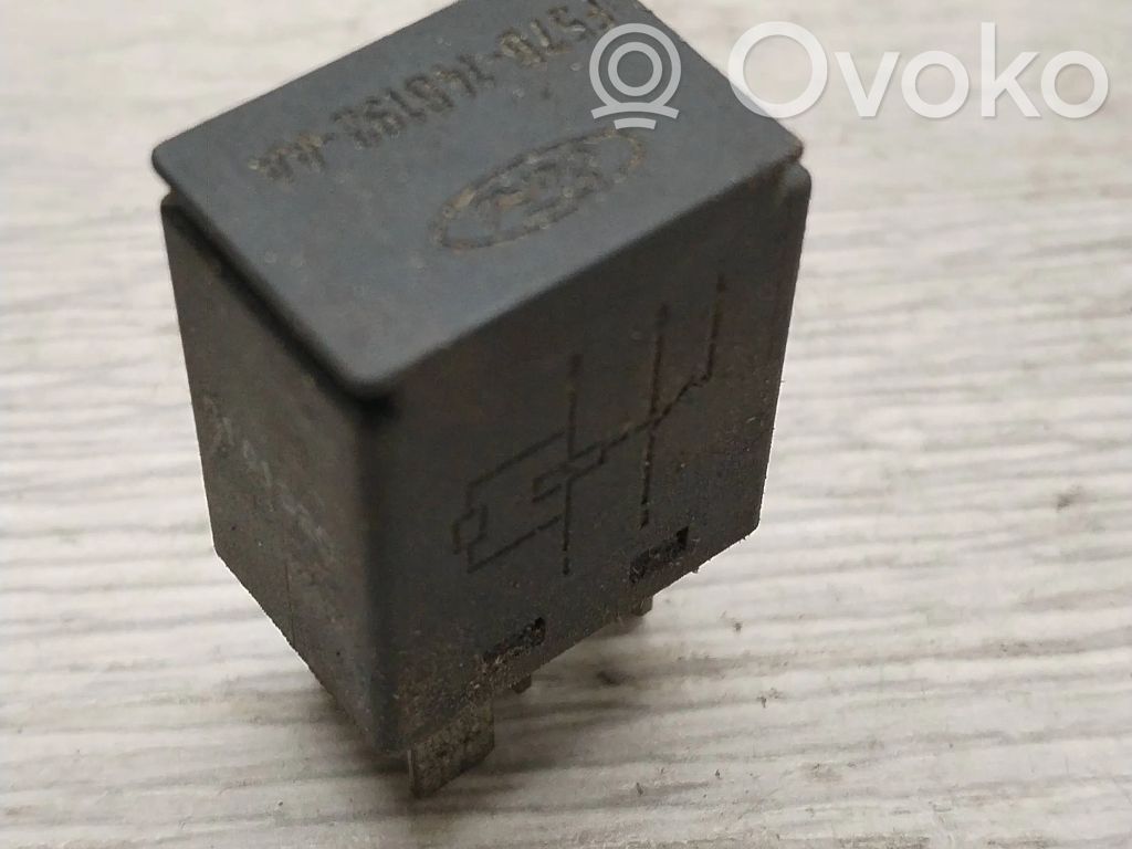Otros relés   G1UHQ
