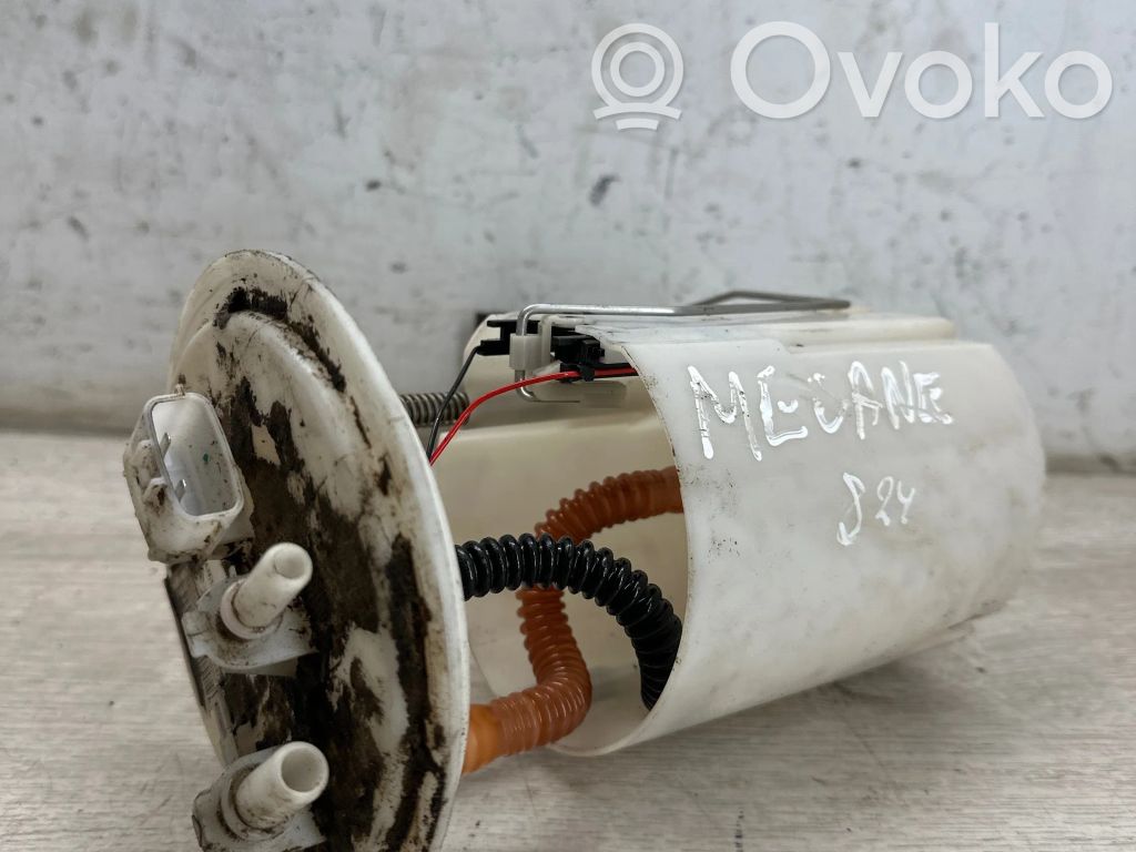 Renault Megane III Fuel level sensor 