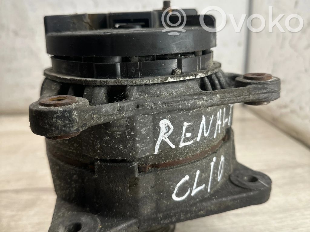 Renault Clio III Ģenerators 