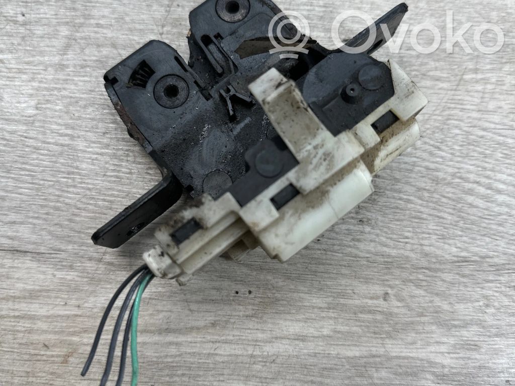 Renault Clio III Tailgate/trunk/boot lock/catch/latch 