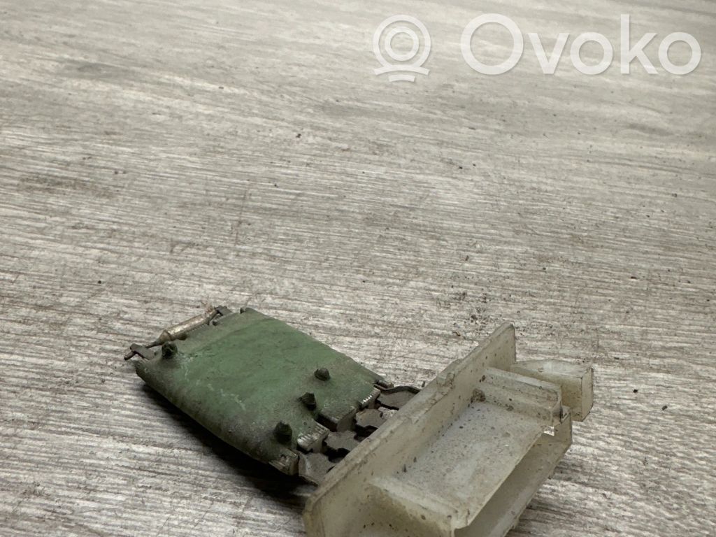 Opel Corsa C Rezystor / Opornik dmuchawy nawiewu 