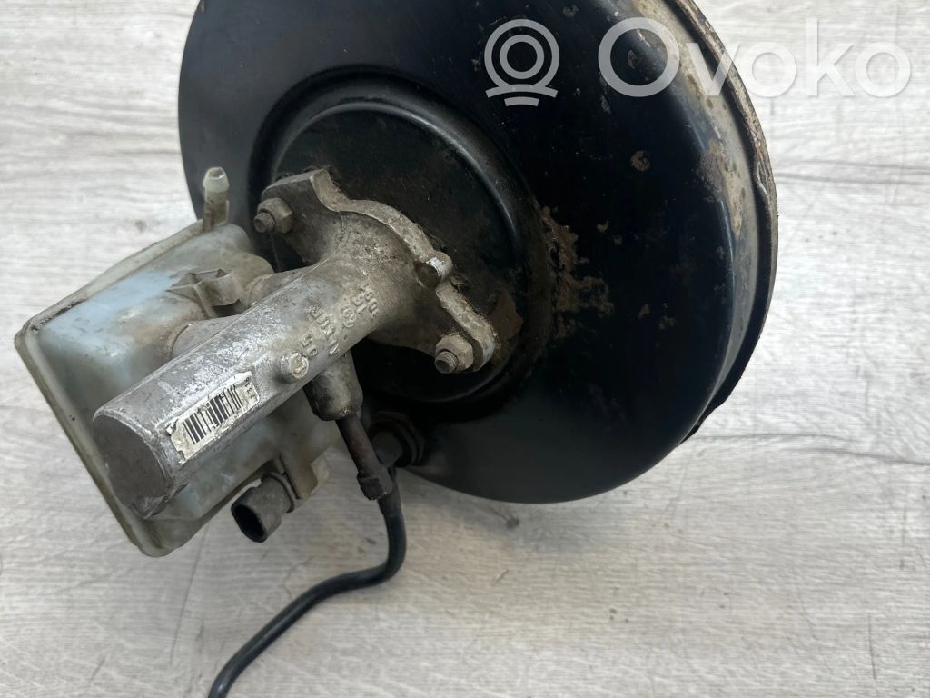 Opel Astra H Brake booster 