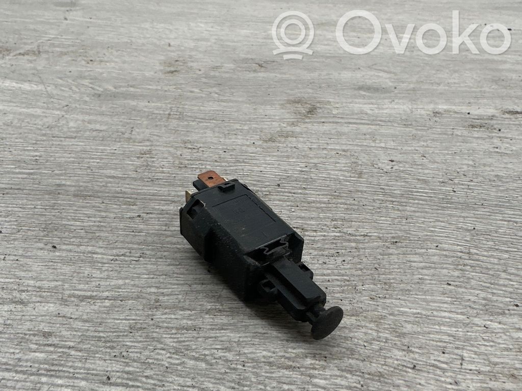 Brake pedal sensor switch   90508804,4617551,1239449,1240017,1240701,9050880,9132300,9175185