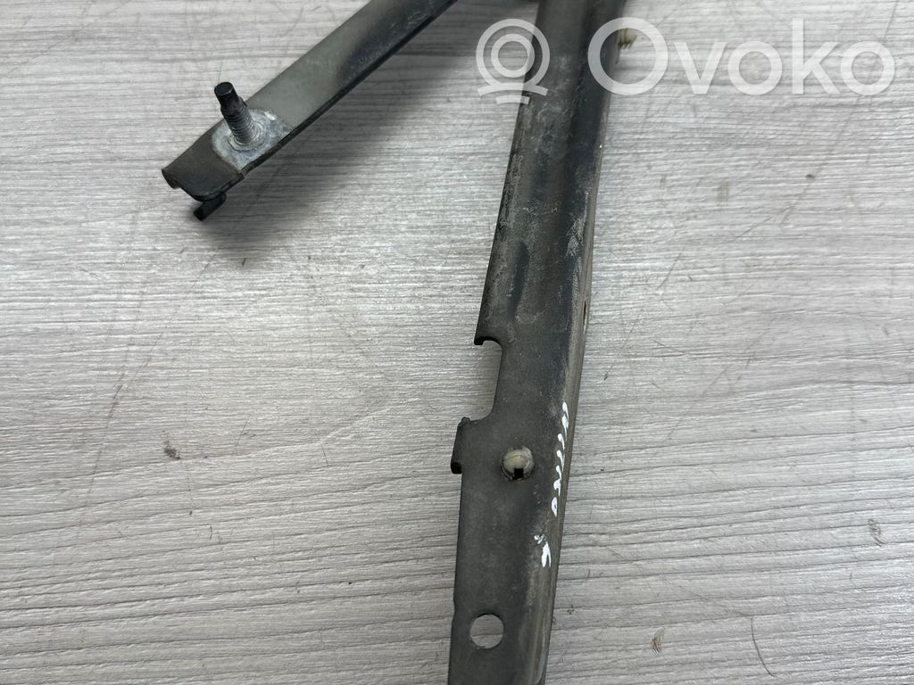 Dodge Nitro Engine bonnet/hood hinges 