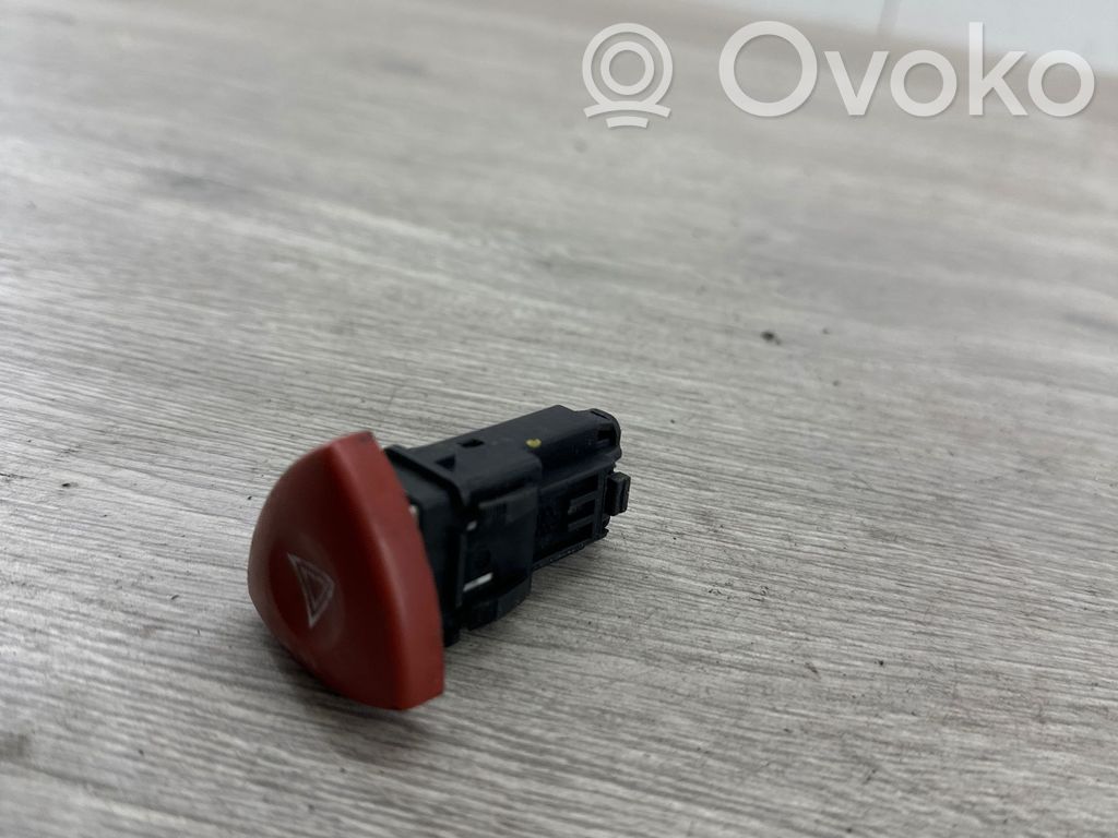 Renault Trafic II (X83) Hazard light switch 
