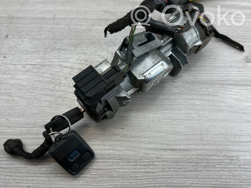 Užvedimo spynelė   3M513F880AC