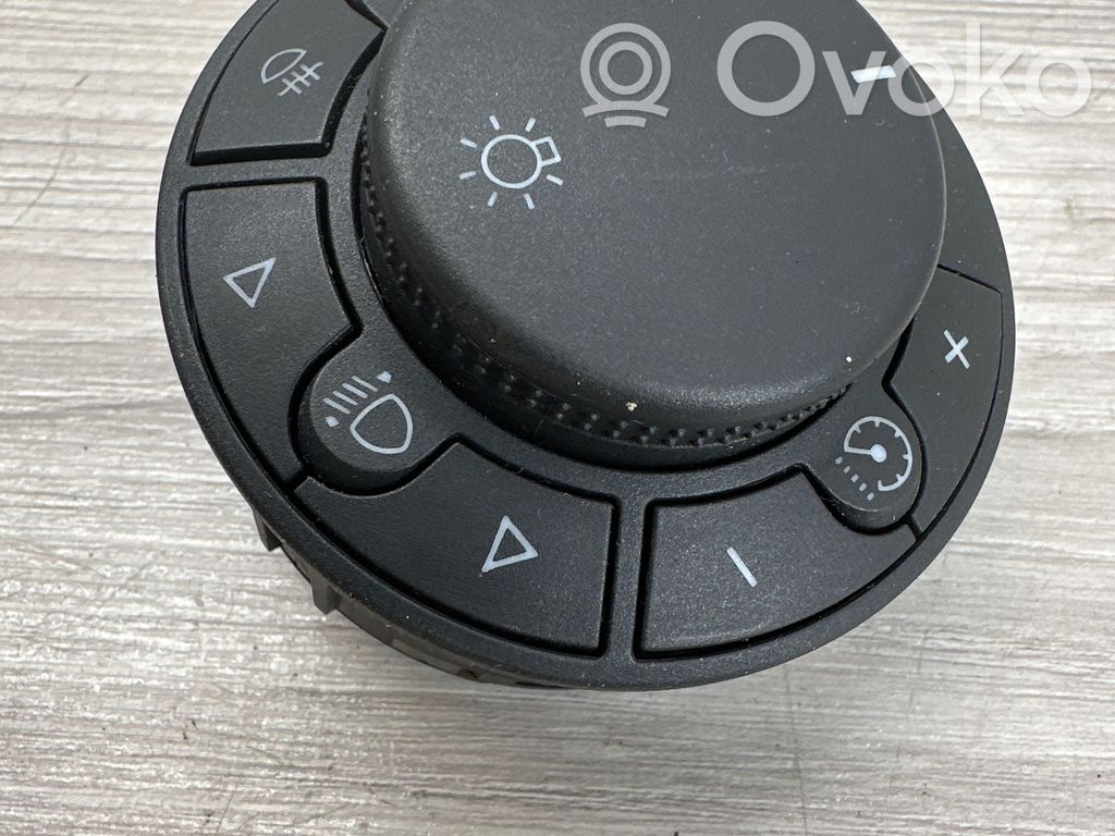 Opel Corsa D Light switch 