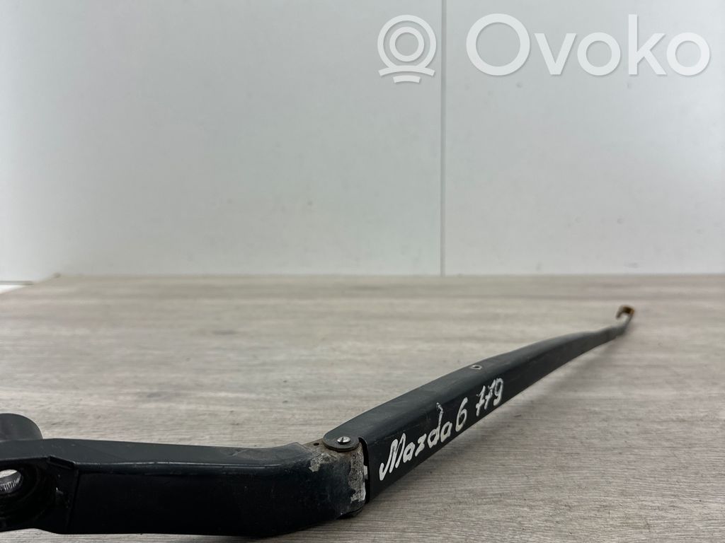 Mazda 6 Front wiper blade arm 