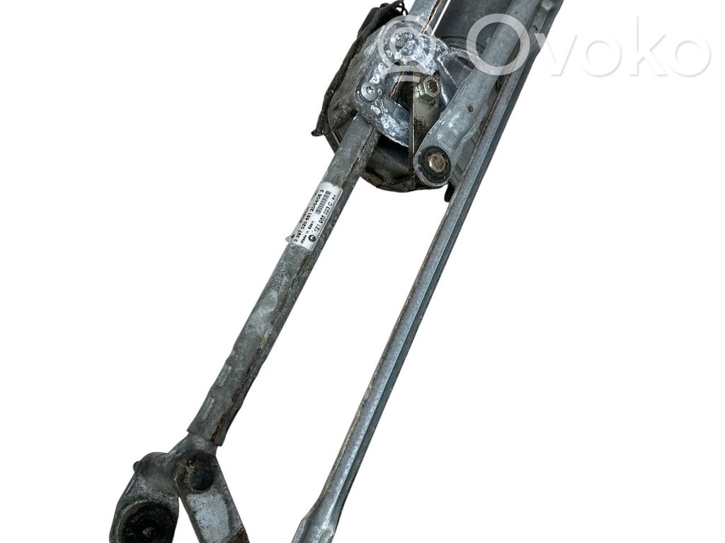 Skoda Octavia Mk2 (1Z) Mechanizm i silniczek wycieraczek szyby przedniej / czołowej 