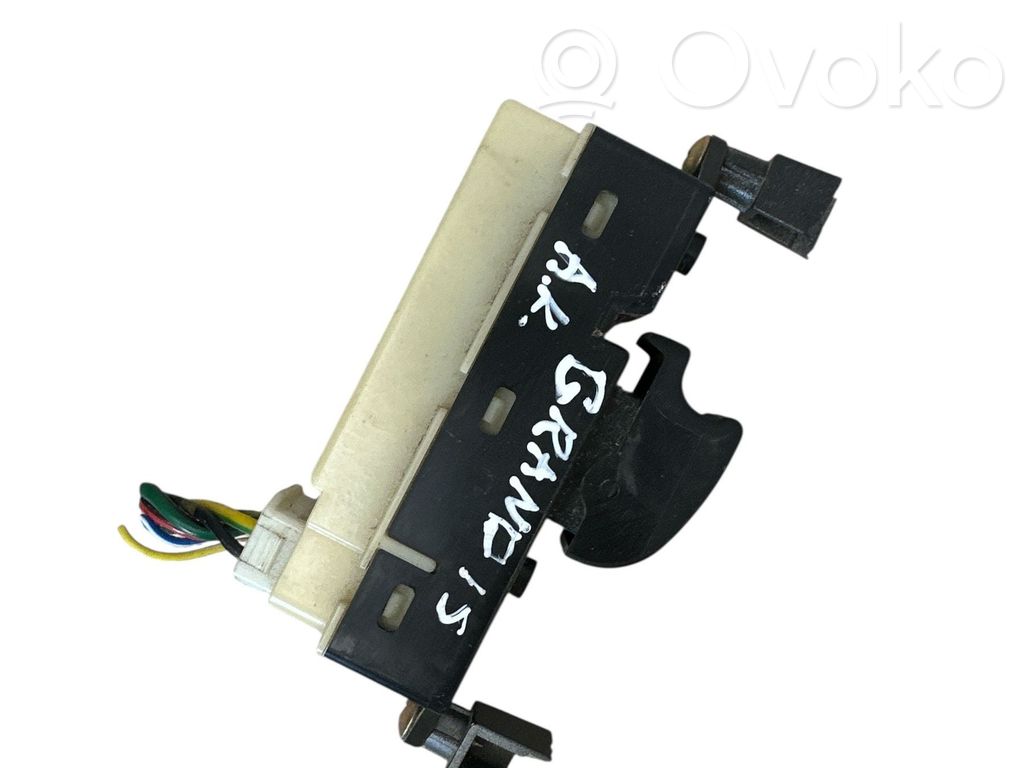 Mitsubishi Grandis Comutator comandă geamuri electrice 