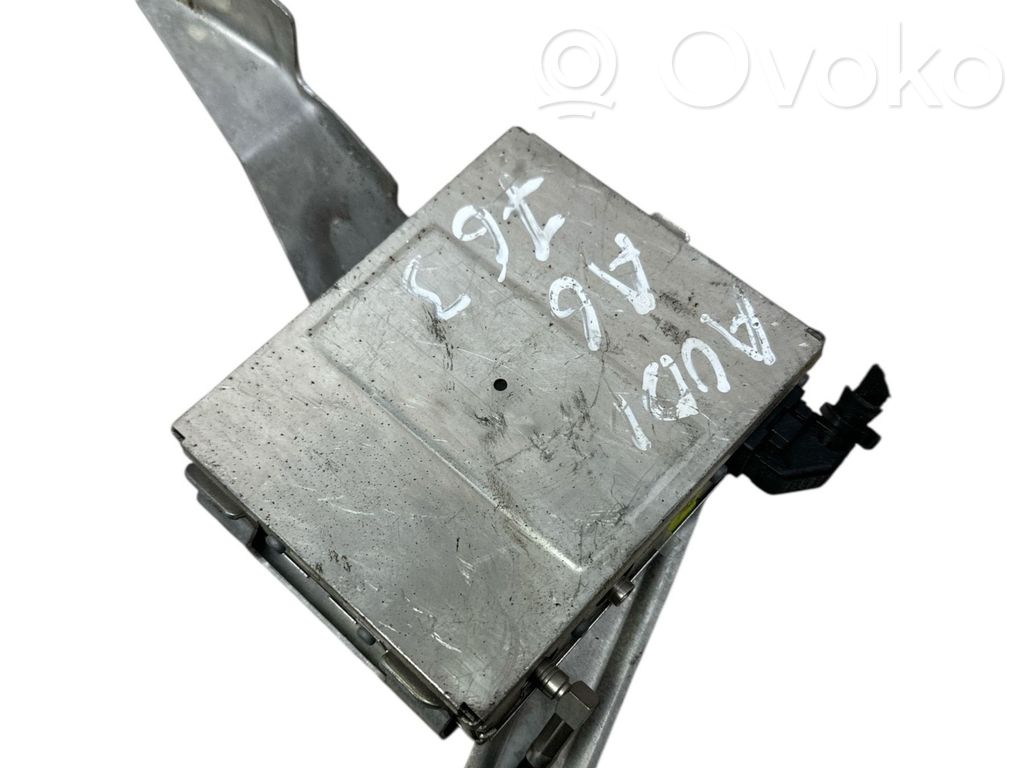 Moduł / Sterownik GPS   4B1919894B,7612001049,AUZ1Z7B6117269,8638852277