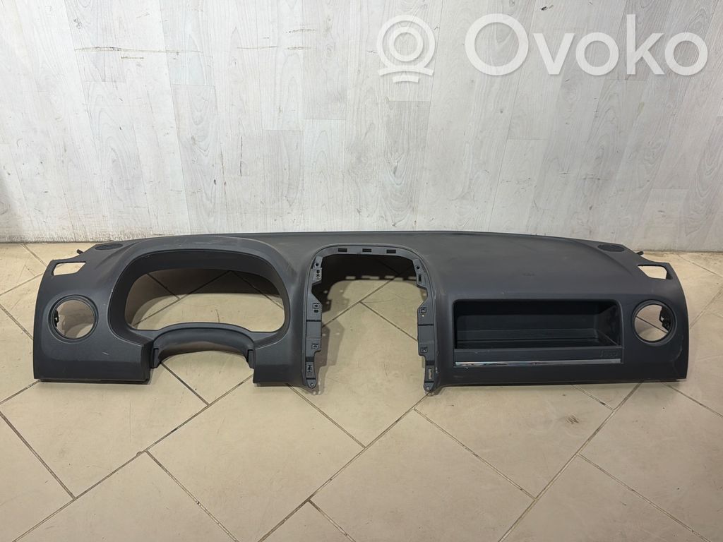 Kojelauta   48010920075D,P05108546AC,51861,48110891028D,610828500A