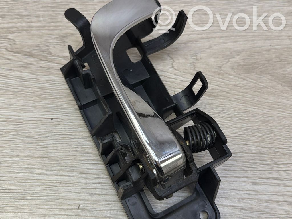 Cadillac SRX Rear door interior handle 