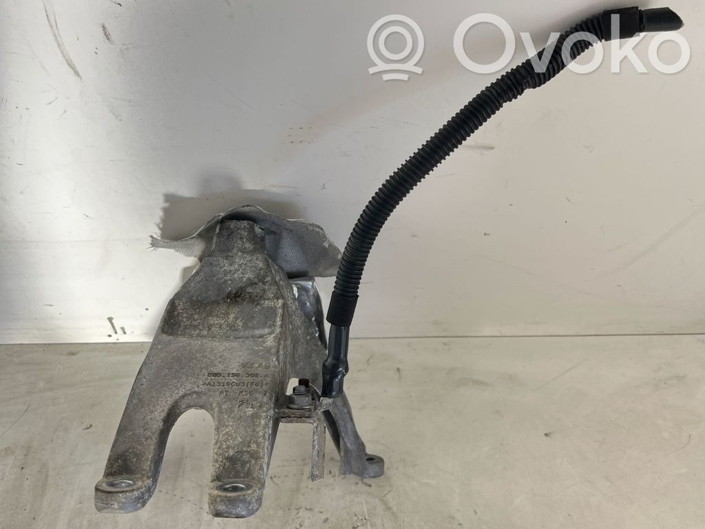 Engine mounting bracket   8W0199308A