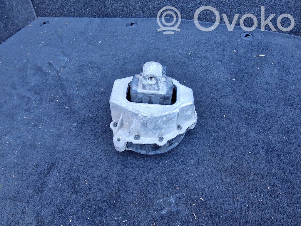 BMW 3 G20 G21 Engine mount bracket 