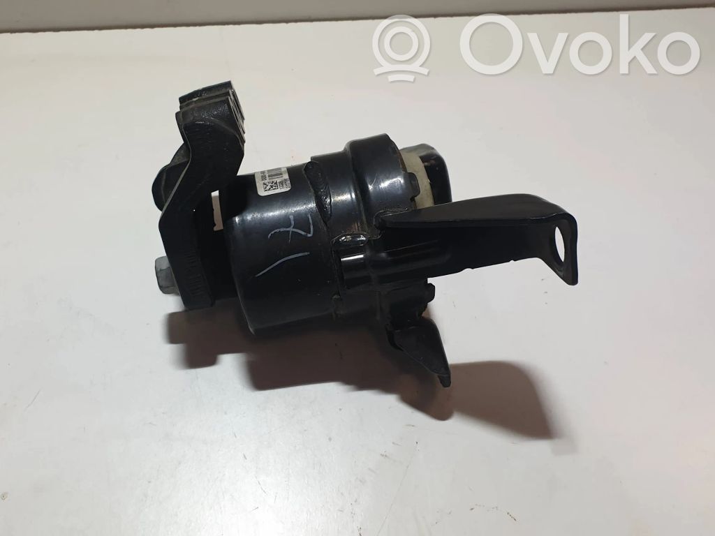 Ford Fusion II Engine mount bracket 