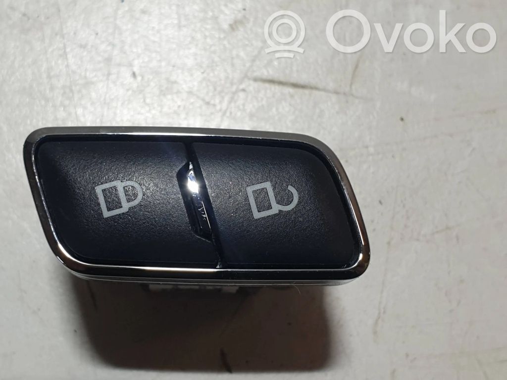 Ford Fusion II Central locking switch button 