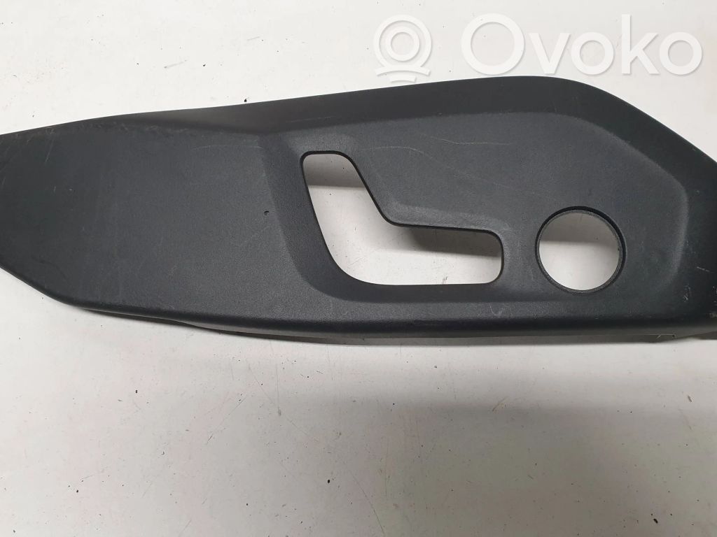 Volvo XC90 Moldura del asiento 